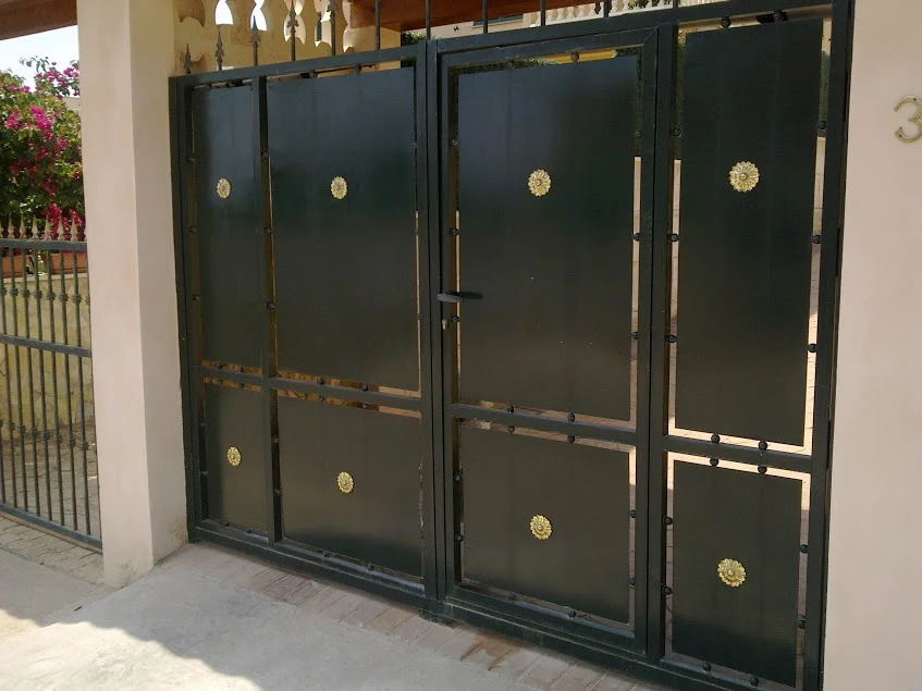 Puerta corredora